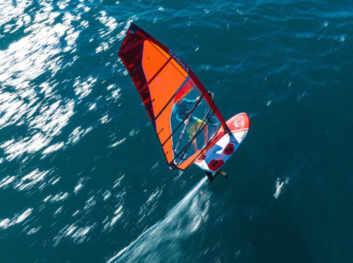 Les voiles d'apparat se lèvent